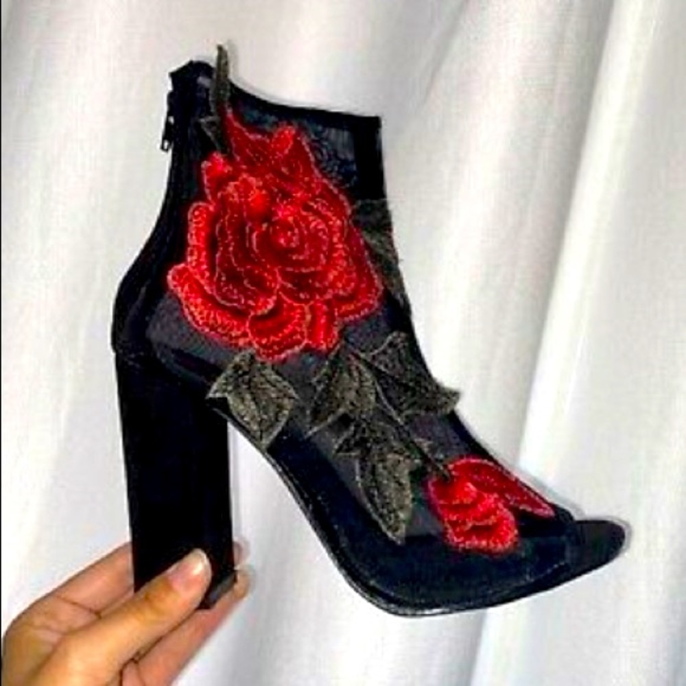Liliana Women Shoes
